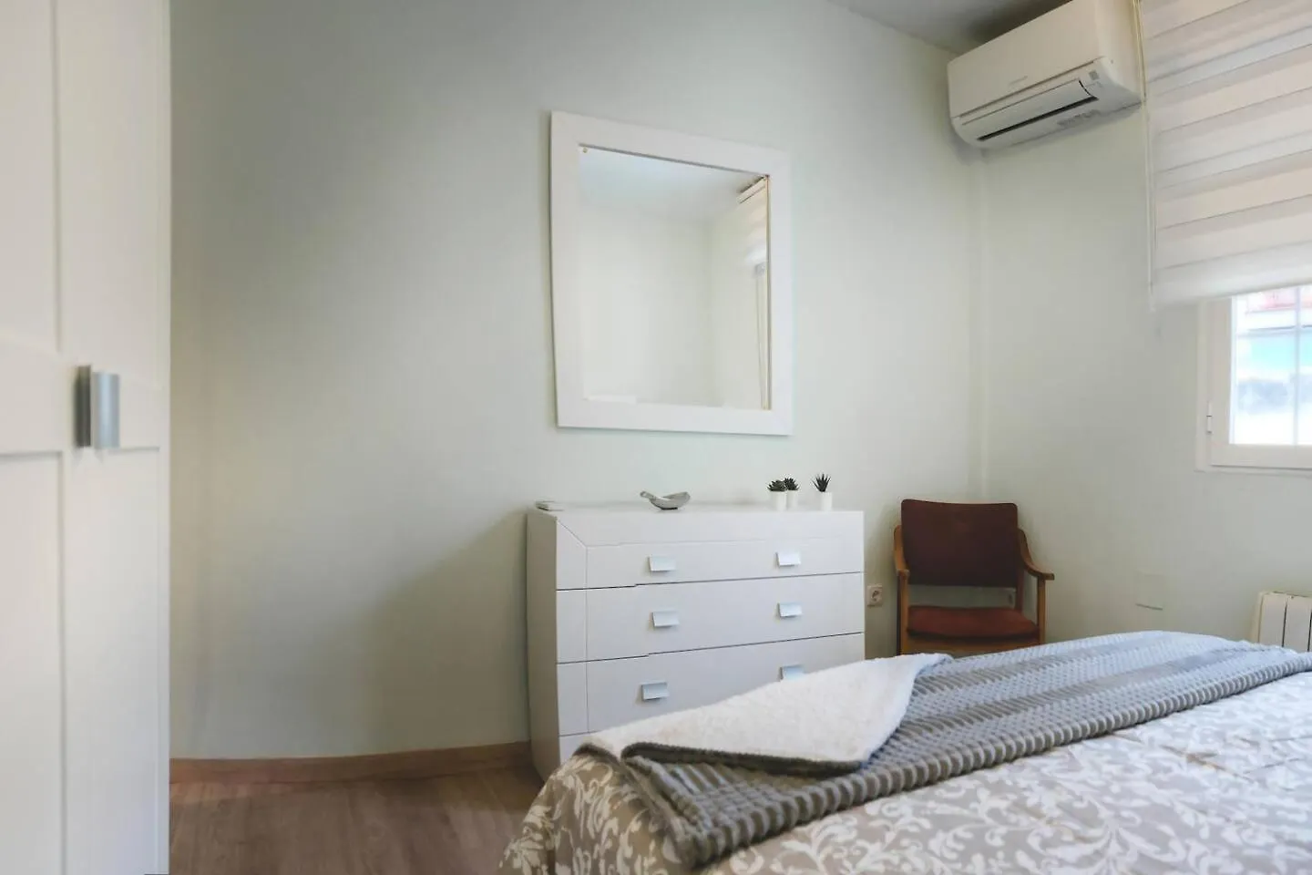 Apartamento Home4U Arandas Centro Granada